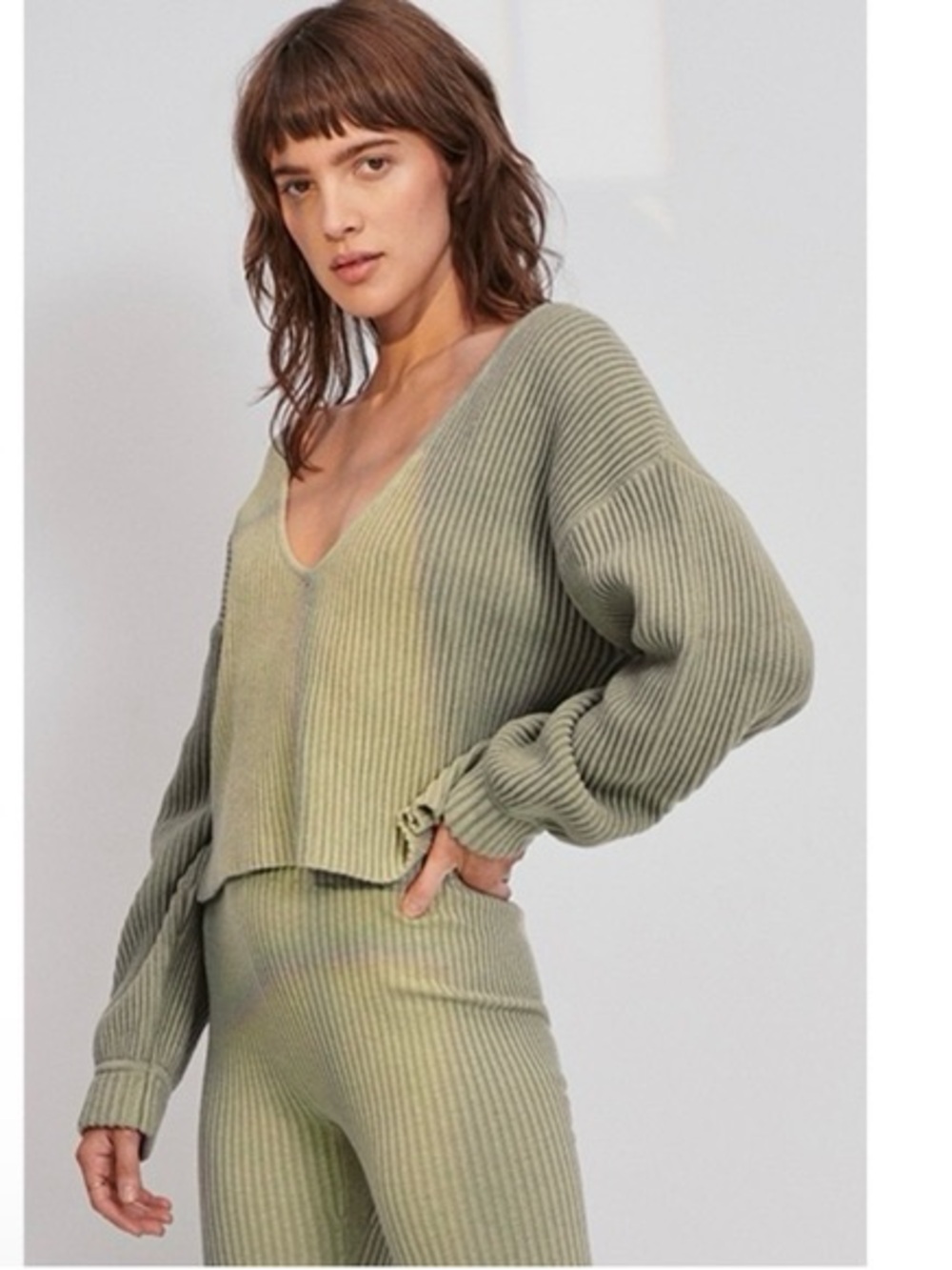 Lunya V-Neck Ribbed Knit Sweater in Sage Green XS